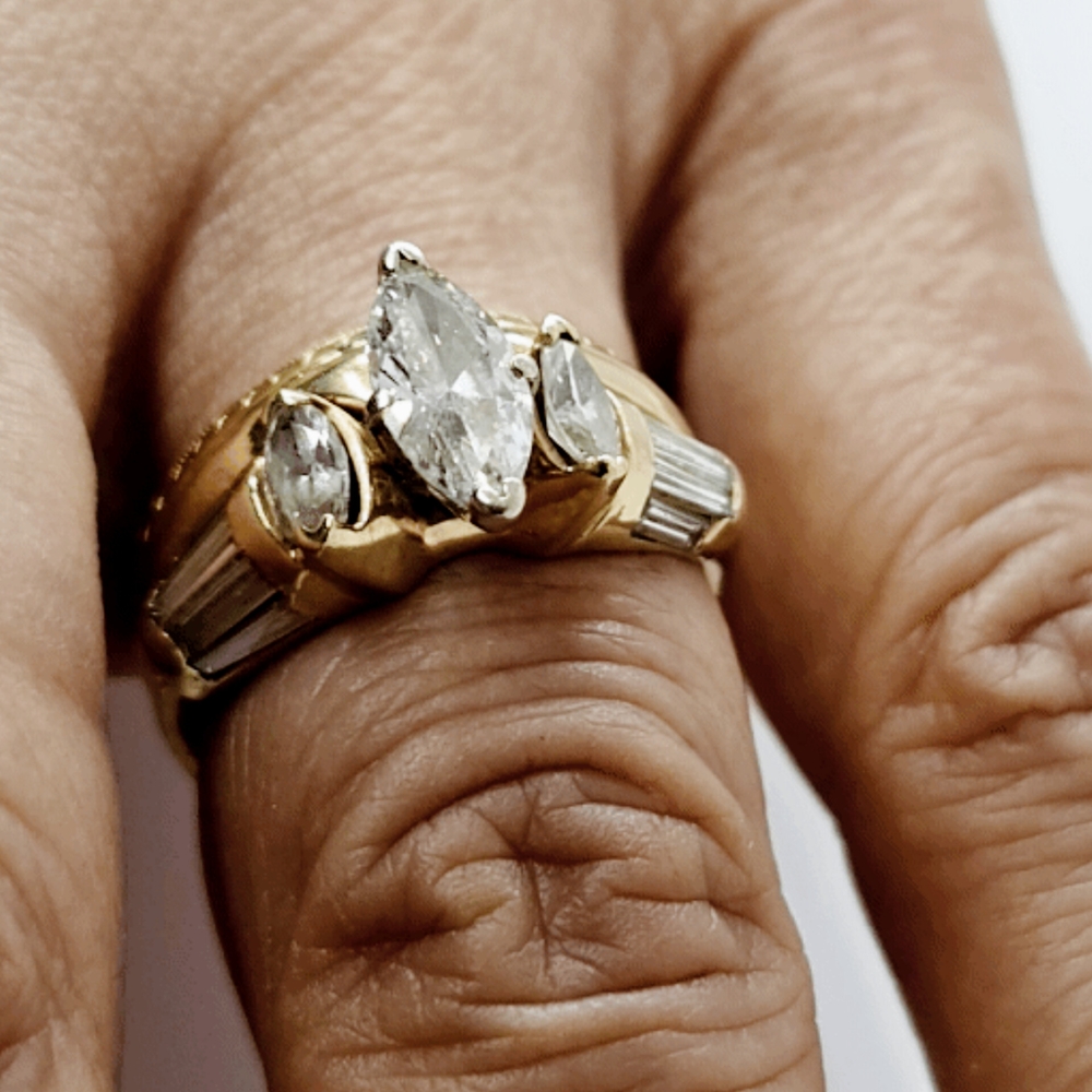 ✨️ Marquise Diamond Gold Ring Set ✨️ - Picture 7 of 12